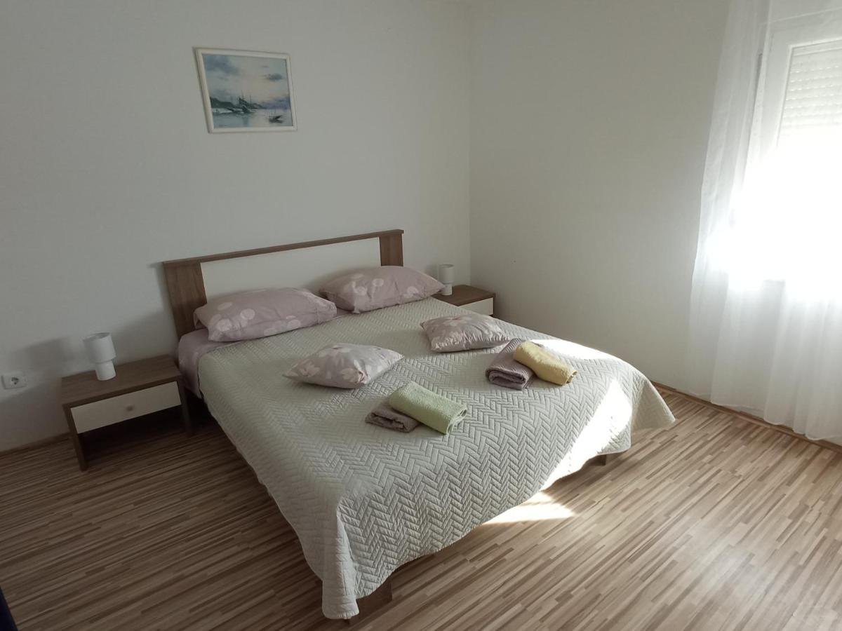 Family Paradise Ražanac المظهر الخارجي الصورة