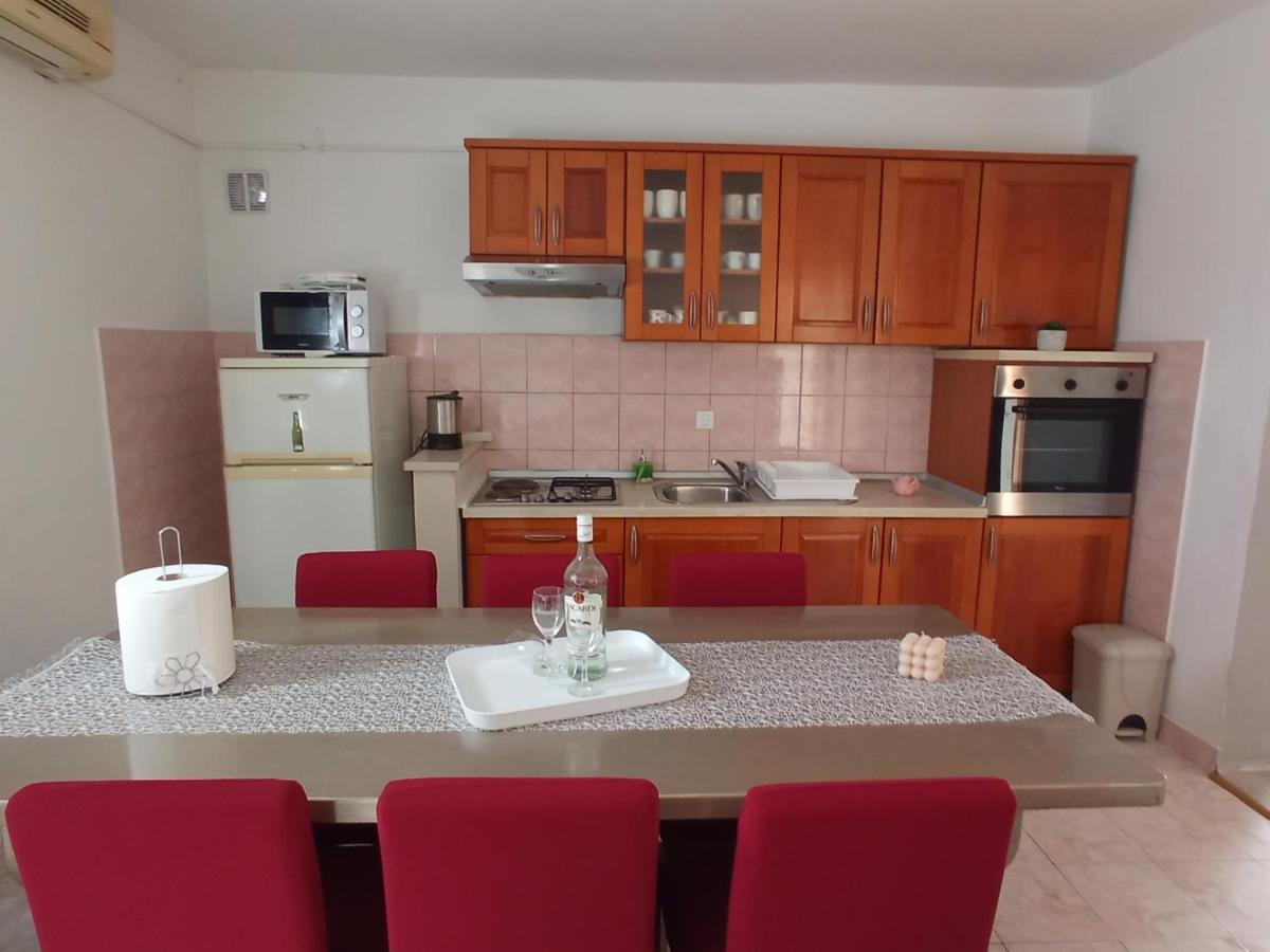 Family Paradise Ražanac المظهر الخارجي الصورة